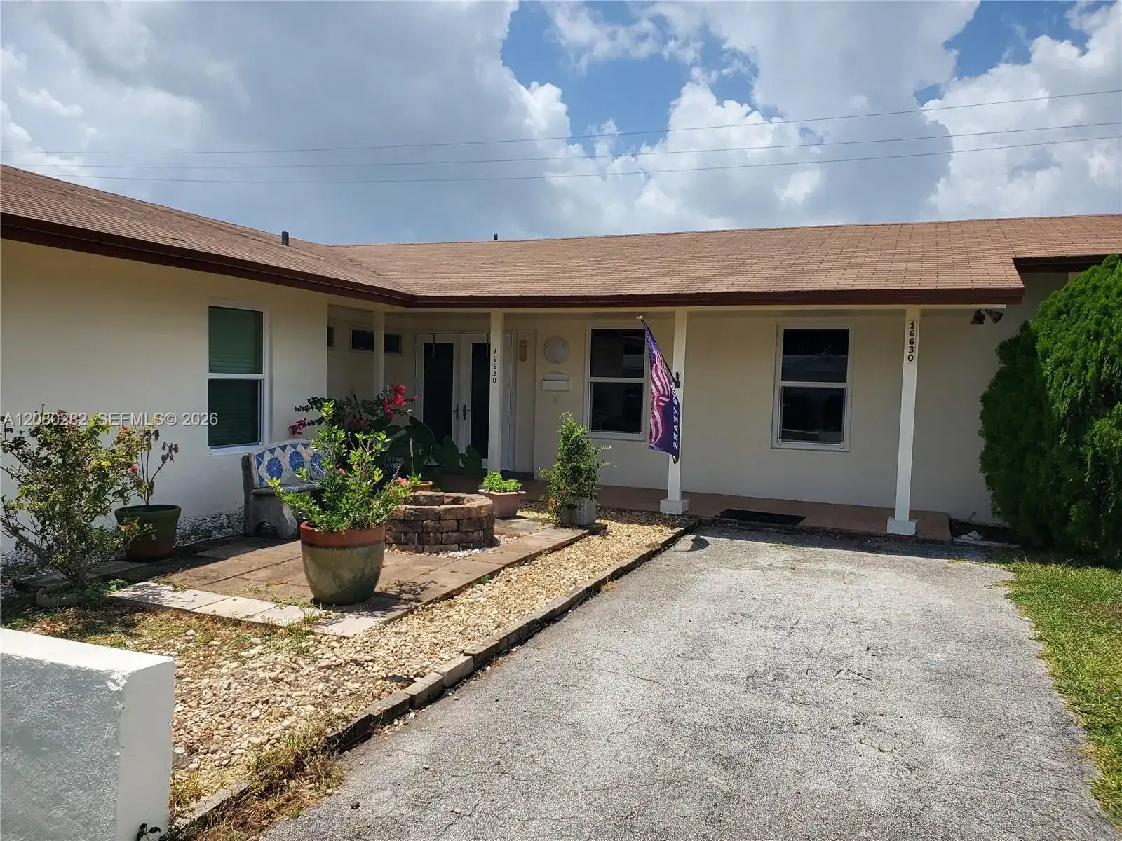 16630 SW 102nd Pl, Miami FL 33157