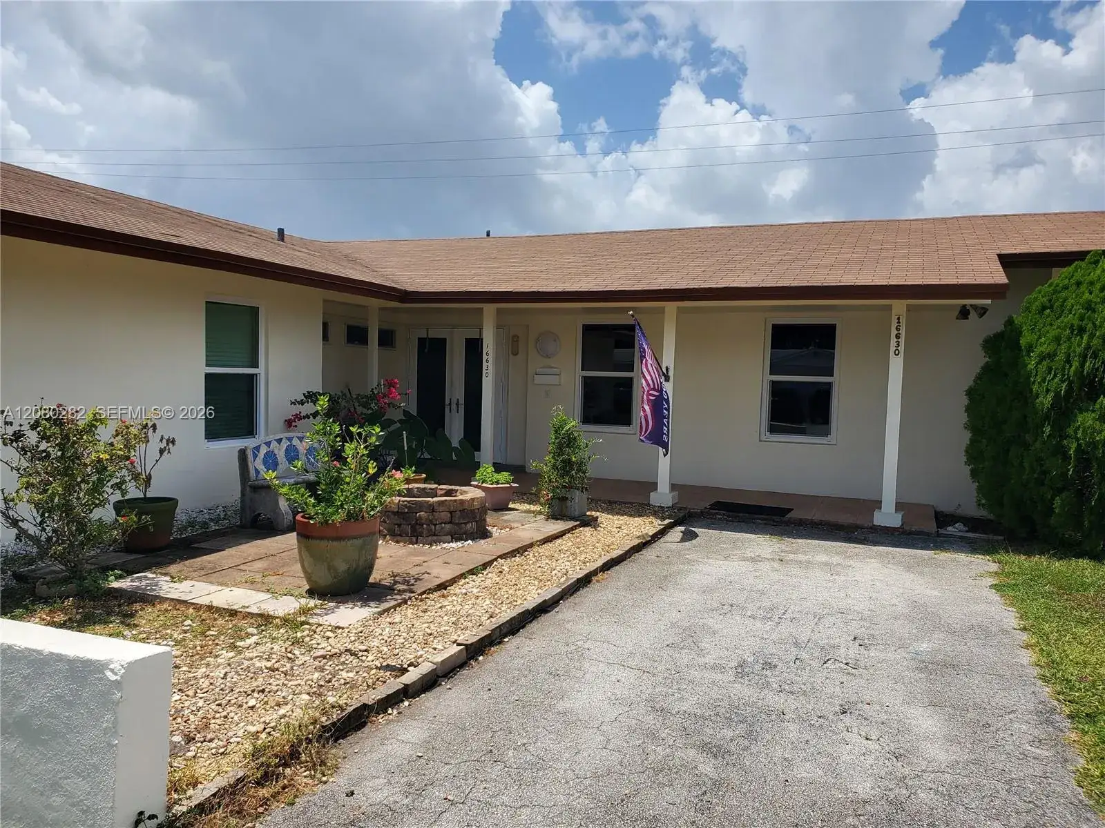 16630 SW 102nd Pl, Miami FL 33157