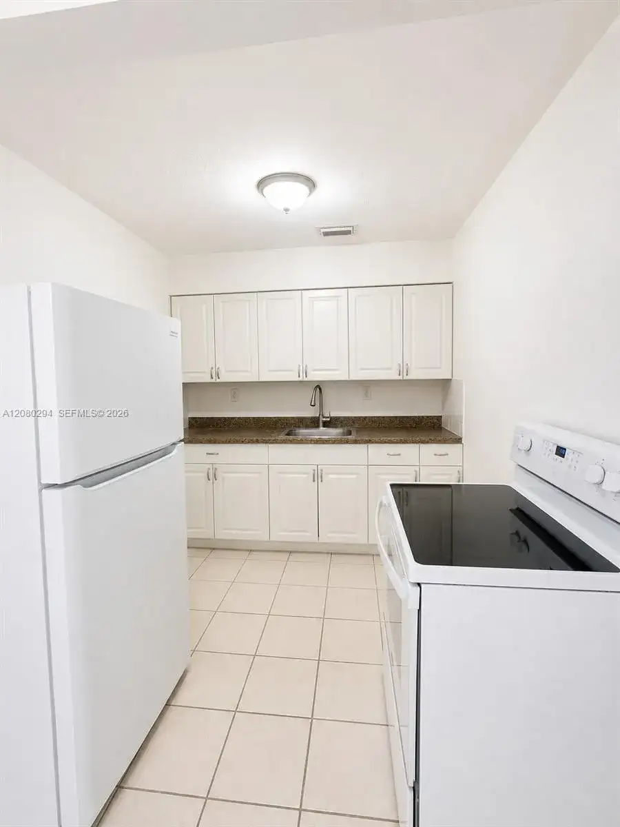 6525 SW 25th St, Miramar FL 33023 photo 3