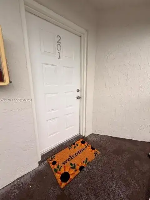8670 NW 6th Ln # 201, Miami FL 33126 photo 2