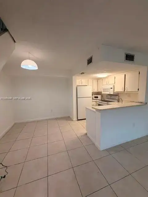 8670 NW 6th Ln # 201, Miami FL 33126 photo 3