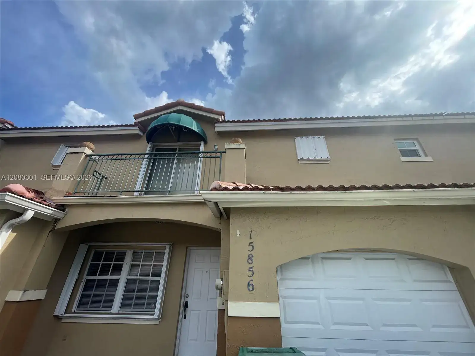 15856 SW 71st St, Miami FL 33193 photo 2