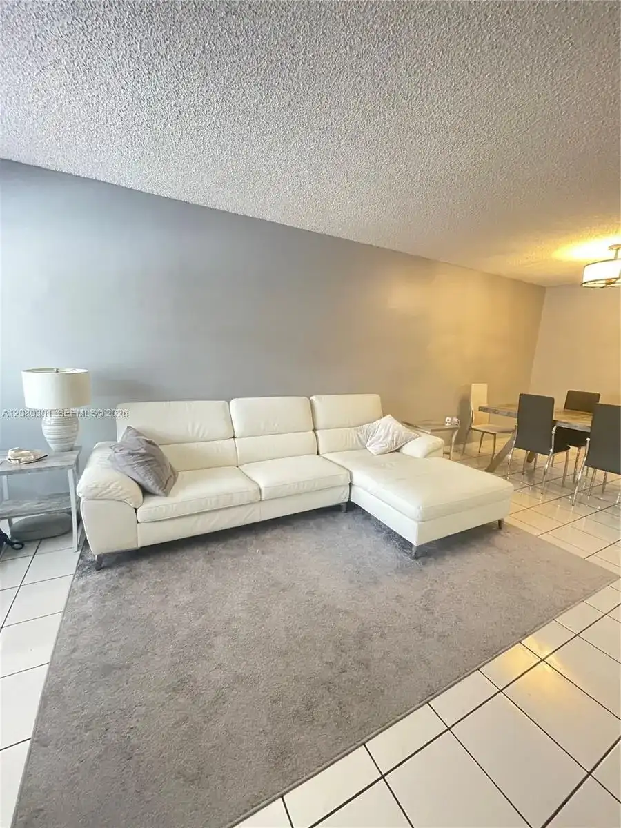 15856 SW 71st St, Miami FL 33193 photo 3