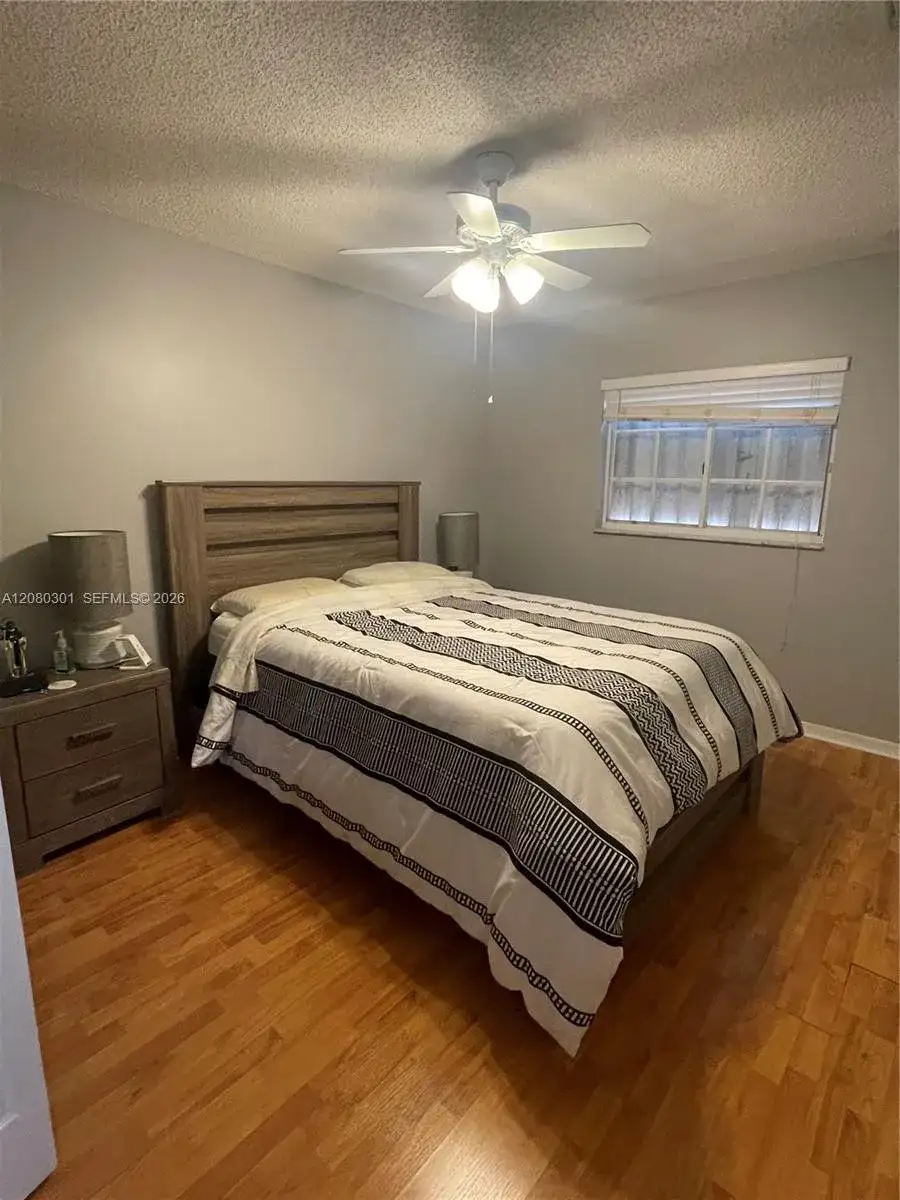 15856 SW 71st St, Miami FL 33193 photo 5