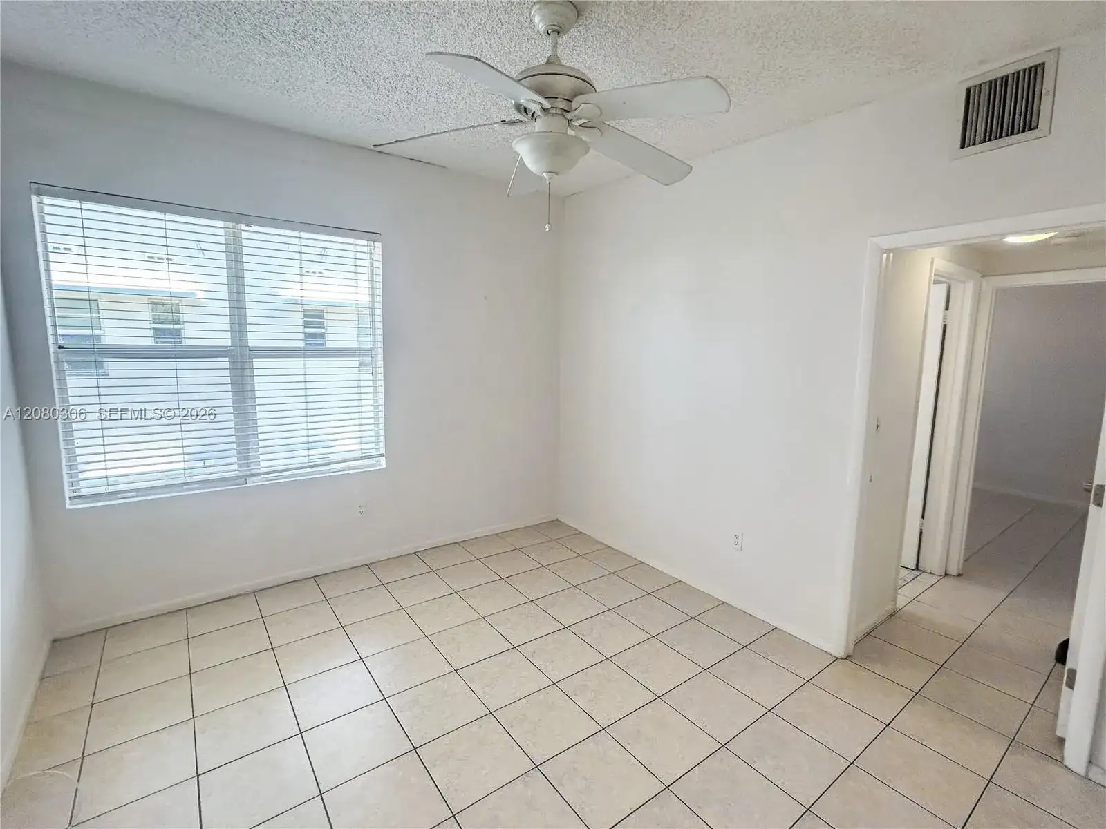 1218 Drexel Ave # 204, Miami Beach FL 33139 photo 4