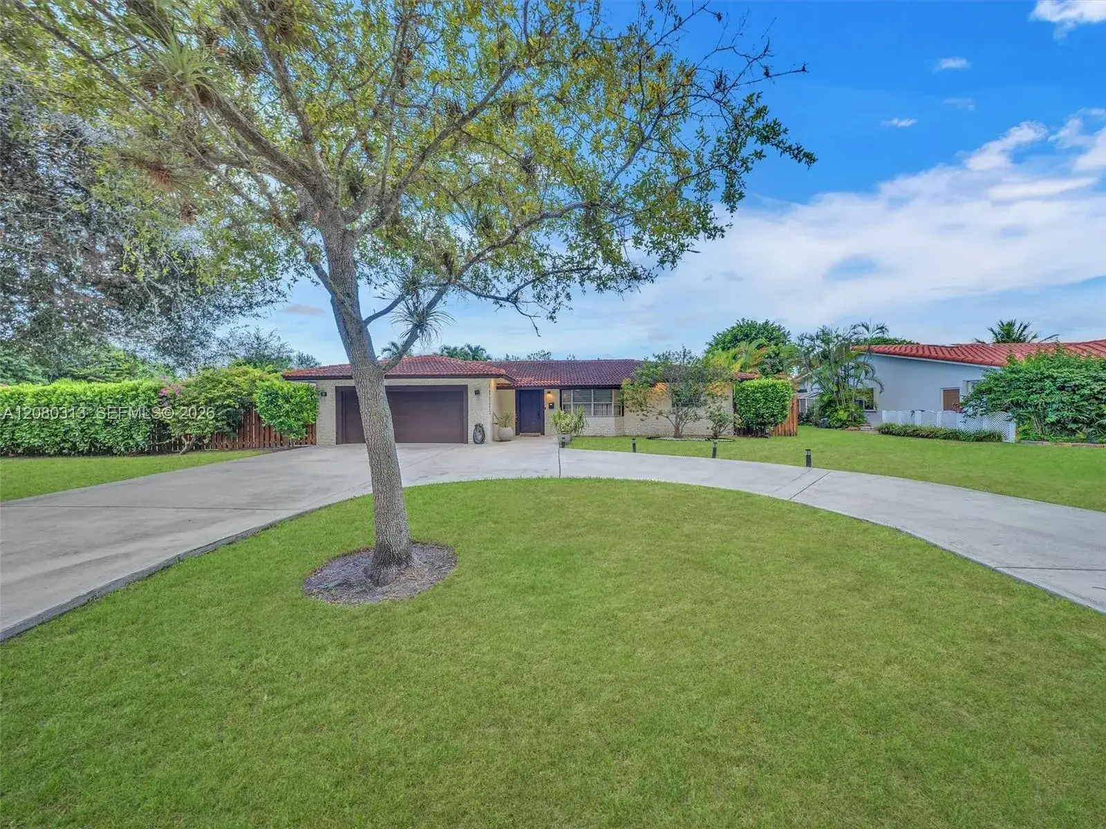 10305 NW 42nd Dr, Coral Springs FL 33065