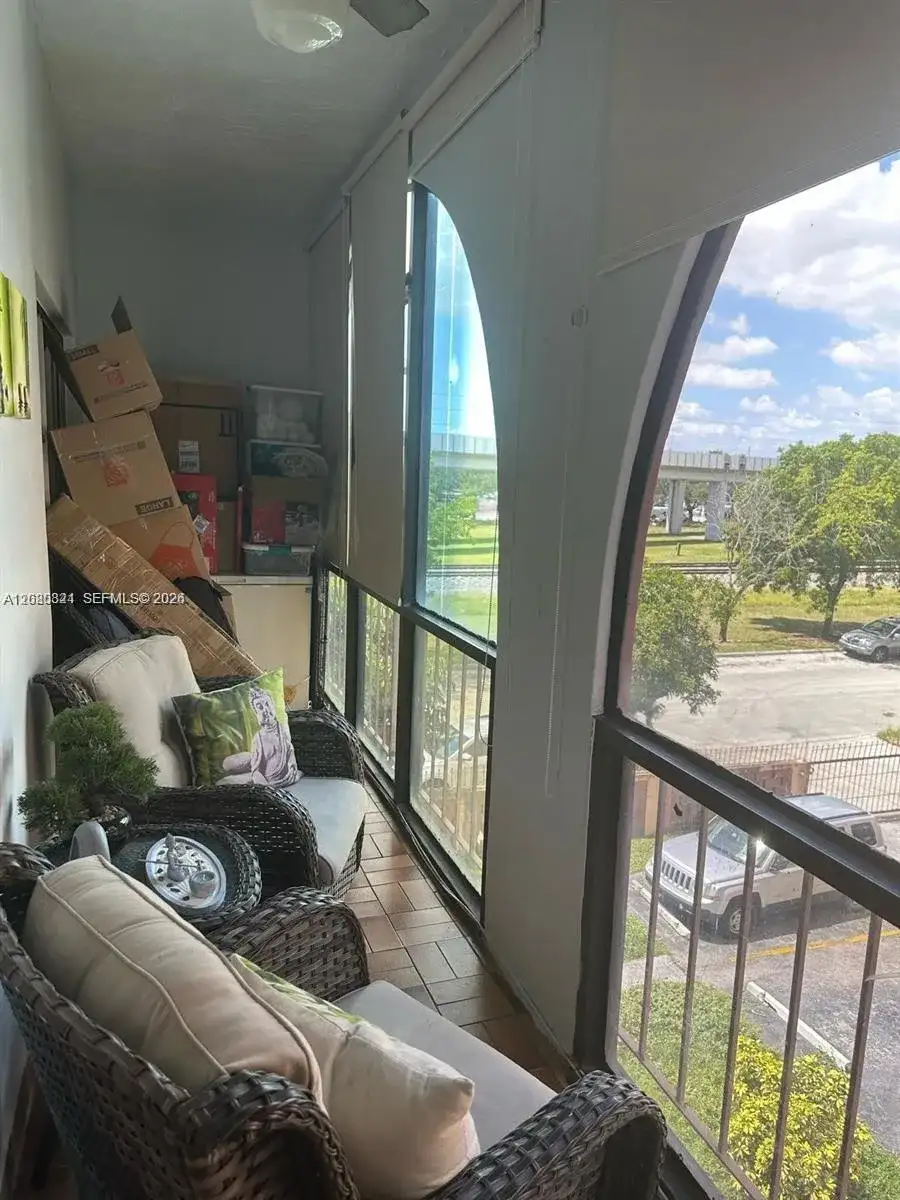 460 E 23rd St # 207, Hialeah FL 33013 photo 3