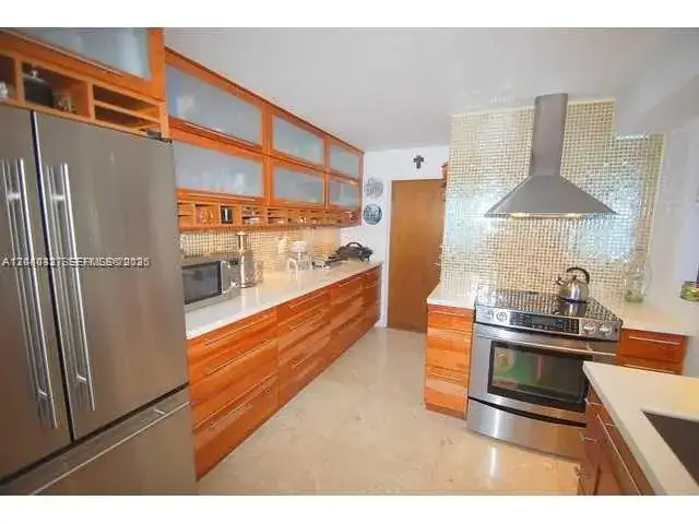 1420 Brickell Bay Dr # 1101A, Miami FL 33131 photo 2