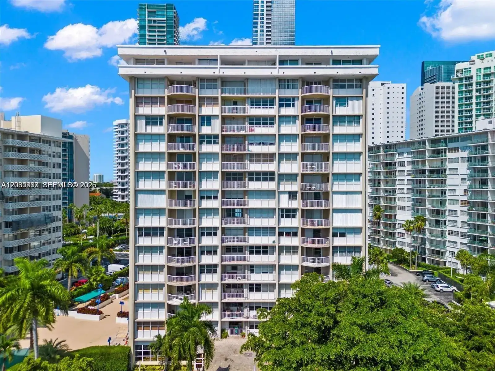 1420 Brickell Bay Dr # 1101A, Miami FL 33131 photo 4