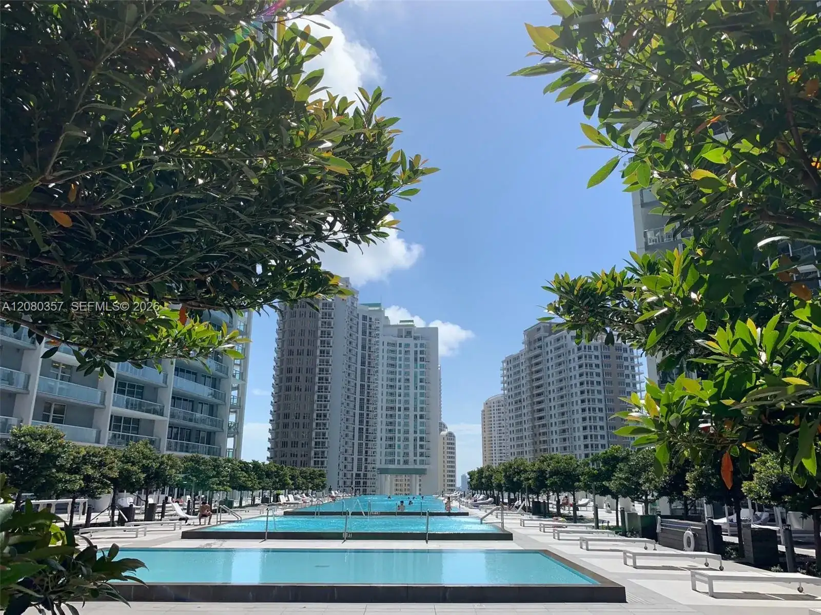 485 Brickell Ave # 2606, Miami FL 33131 photo 2