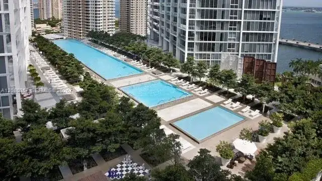 485 Brickell Ave # 2606, Miami FL 33131 photo 3