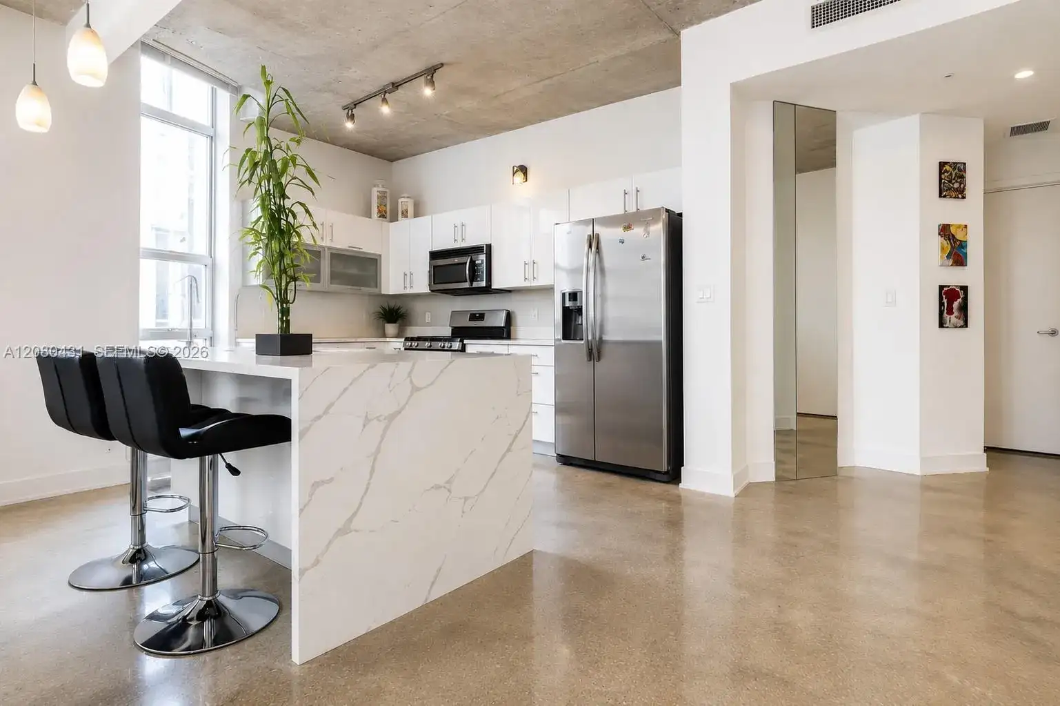 234 NE 3rd St # 2107, Miami FL 33132 photo 4