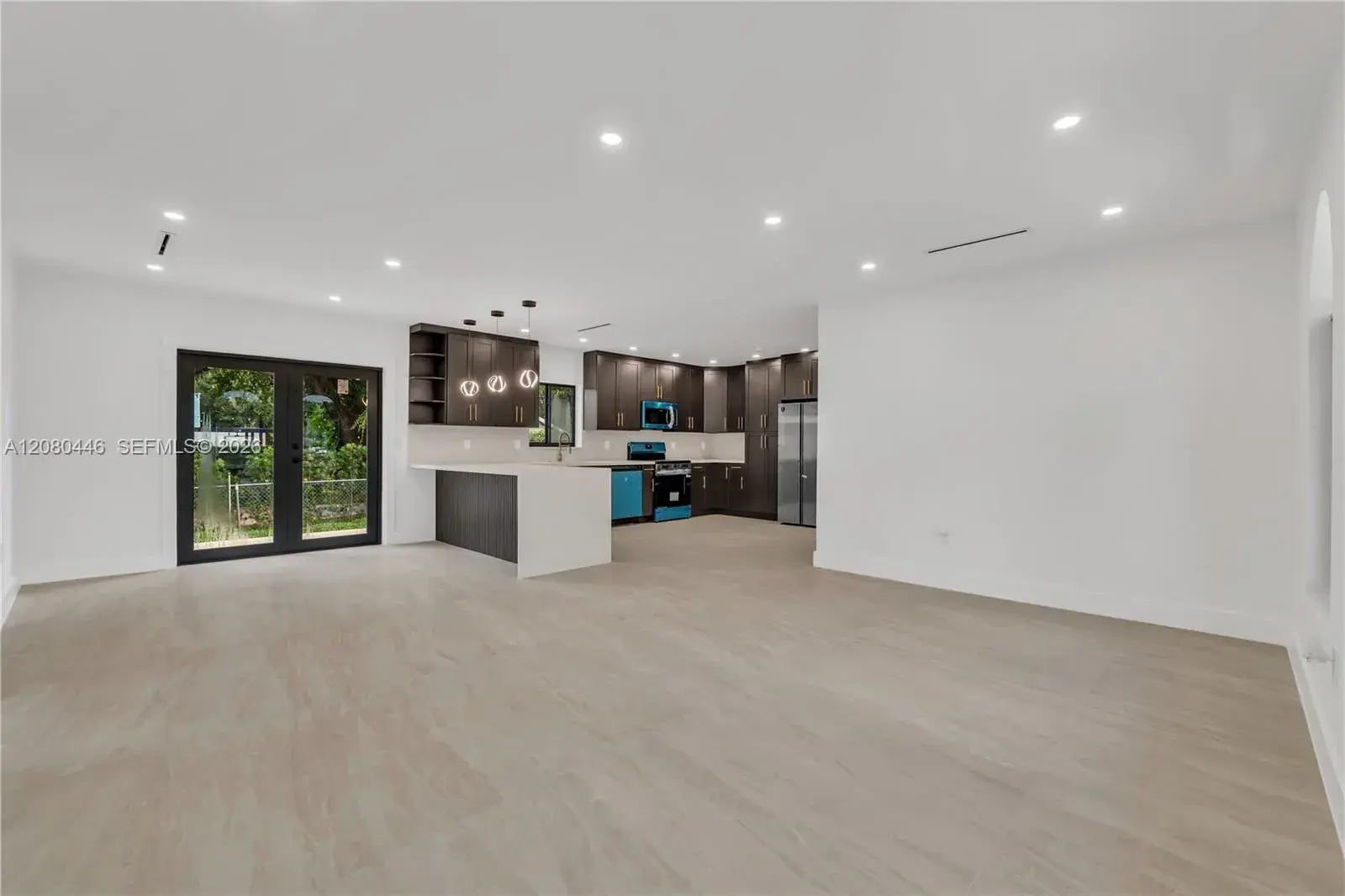 6235 SW 24th St, Miami FL 33147