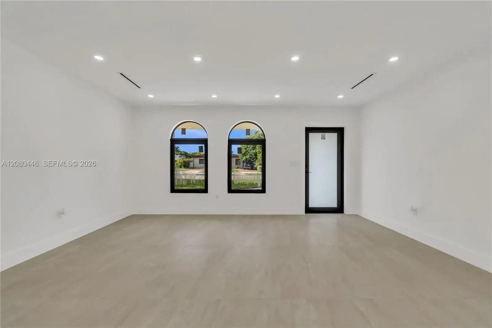 6235 SW 24th St, Miami FL 33147 photo 5