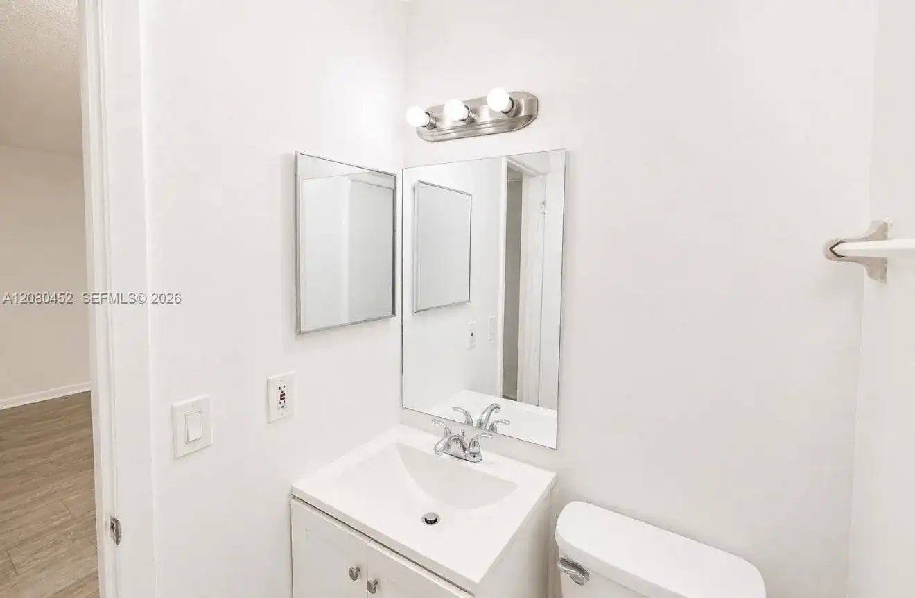 6141 W 22nd Ct # 203, Hialeah FL 33016 photo 5