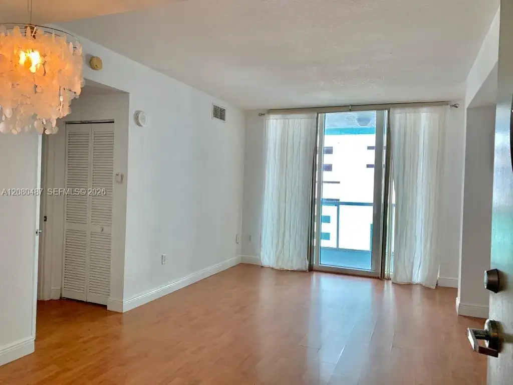 500 NE 29th St # 803, Miami FL 33137 photo 5