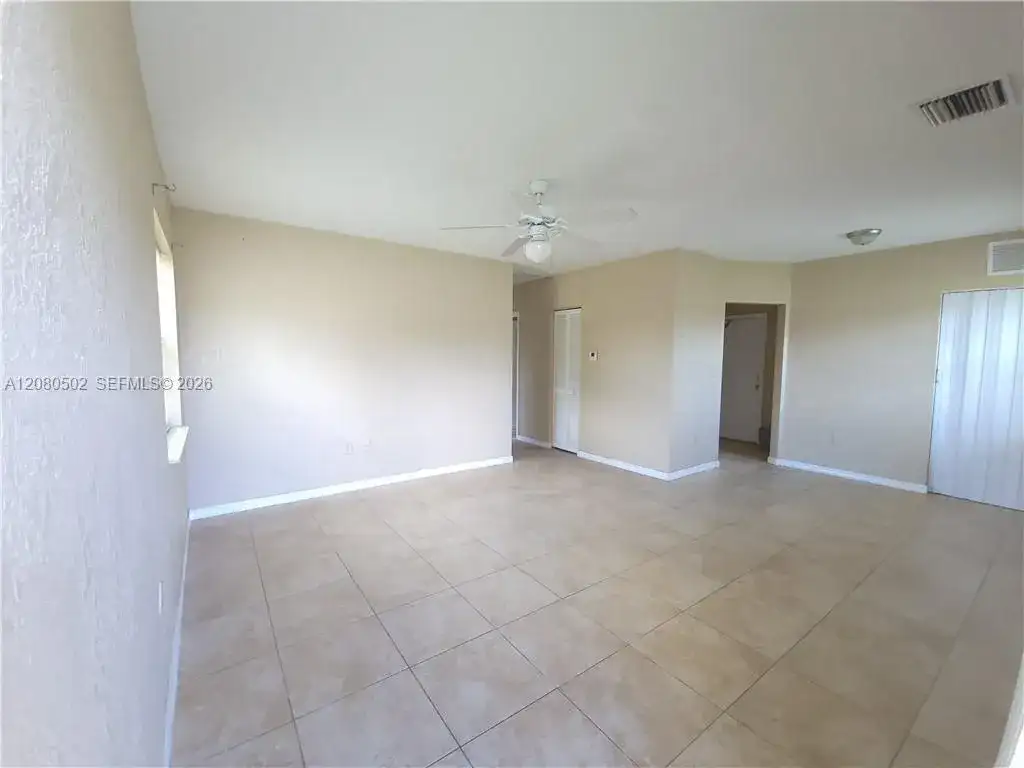 2400 NW 152nd St, Miami Gardens FL 33054 photo 2