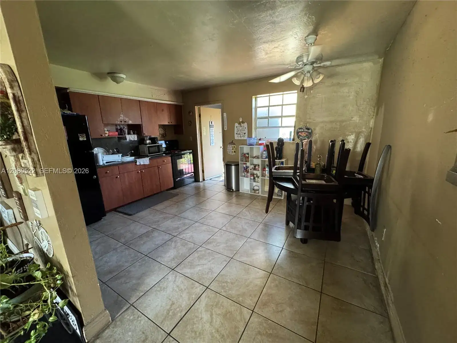 1075 NW 100th St, Miami FL 33150 photo 5