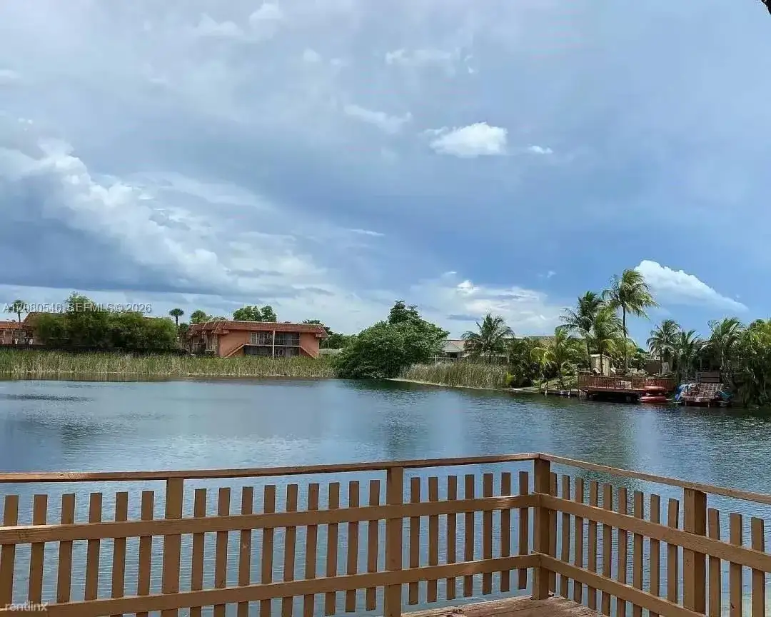 6641 SW 127 PATH # 6641, Miami FL 33183 photo 3