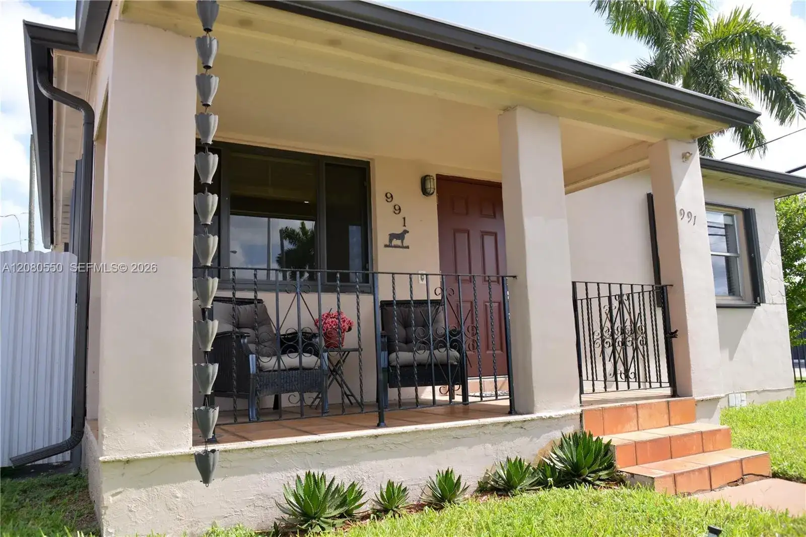 991 E 47th St, Hialeah FL 33013 photo 3