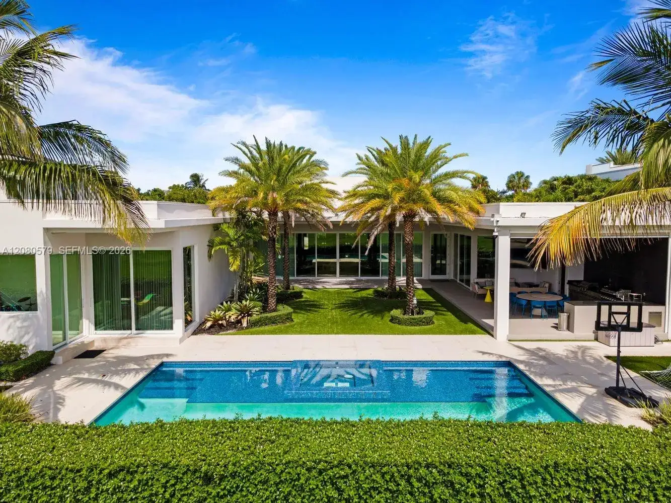 3939 Country Club Ln, Fort Lauderdale FL 33308 photo 3
