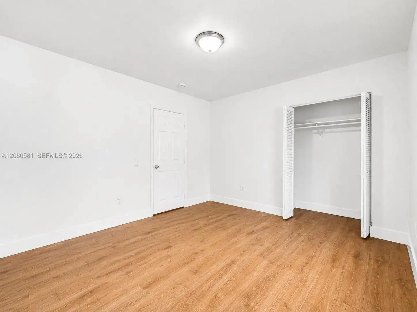 1545 Lenox Ave # 11, Miami Beach FL 33139 photo 2