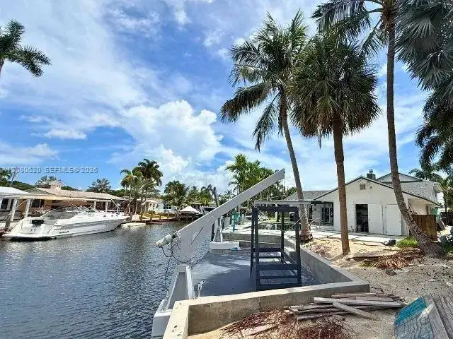 1436 NW 8th St, Dania Beach FL 33004 photo 2