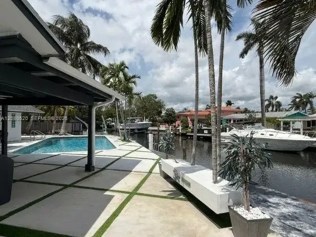 1436 NW 8th St, Dania Beach FL 33004 photo 5