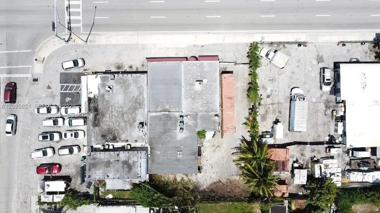 1180 NW 119th St, Miami FL 33168 photo 4