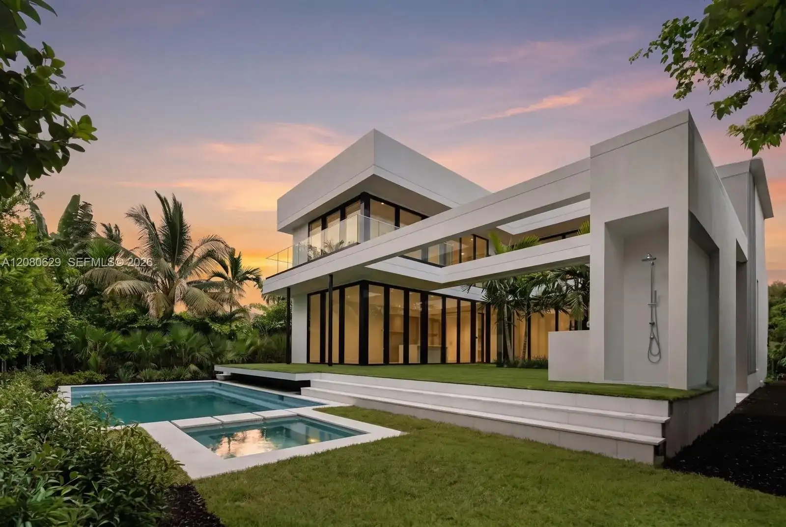 2094 Prairie Ave, Miami Beach FL 33139