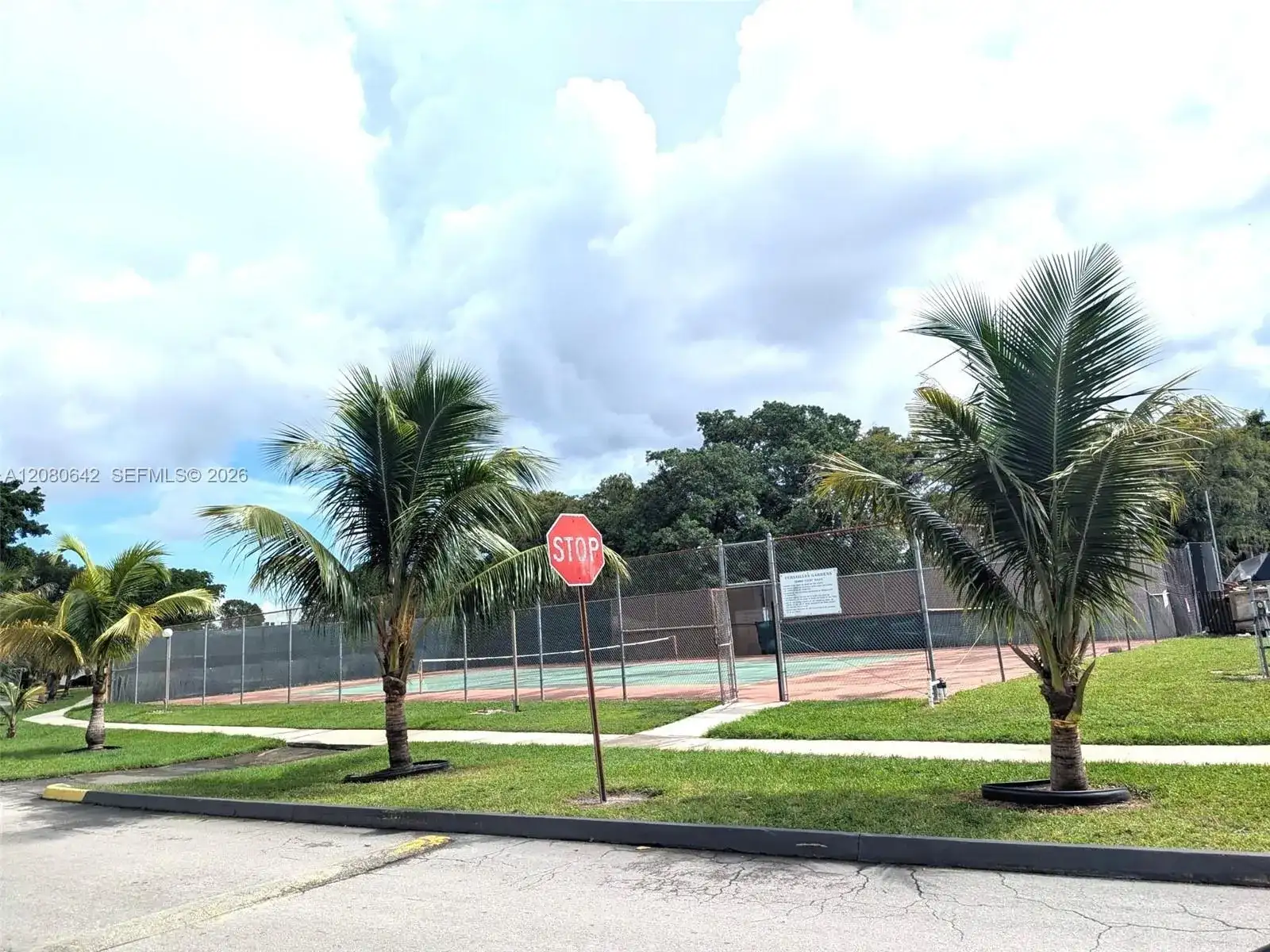 7925 Fairview Dr # 201, Tamarac FL 33321 photo 3