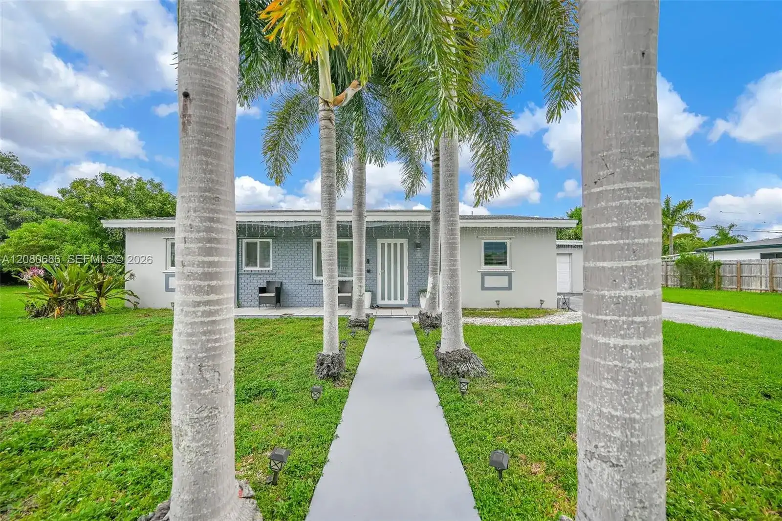 15400 SW 297th Ter, Homestead FL 33033