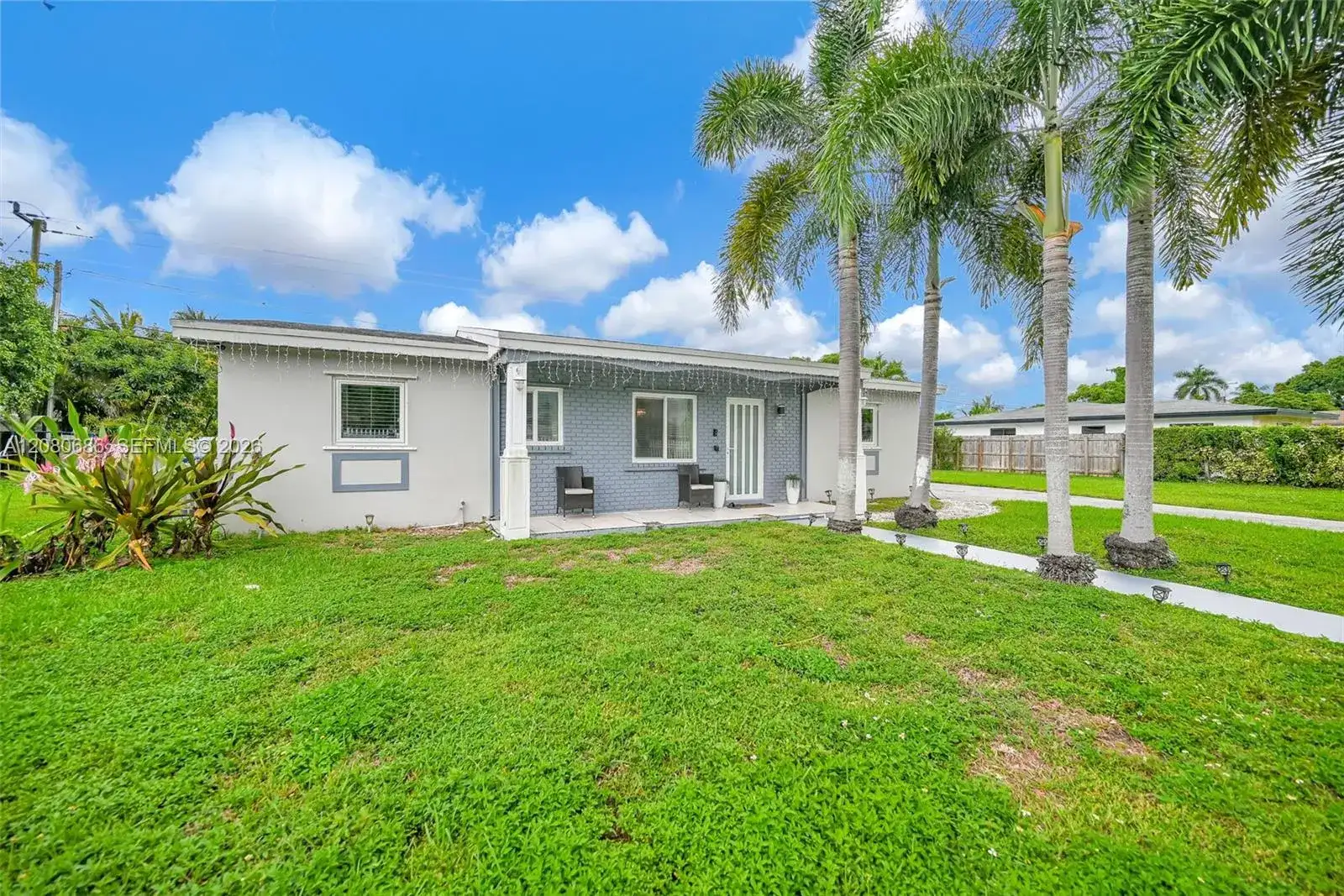 15400 SW 297th Ter, Homestead FL 33033 photo 2