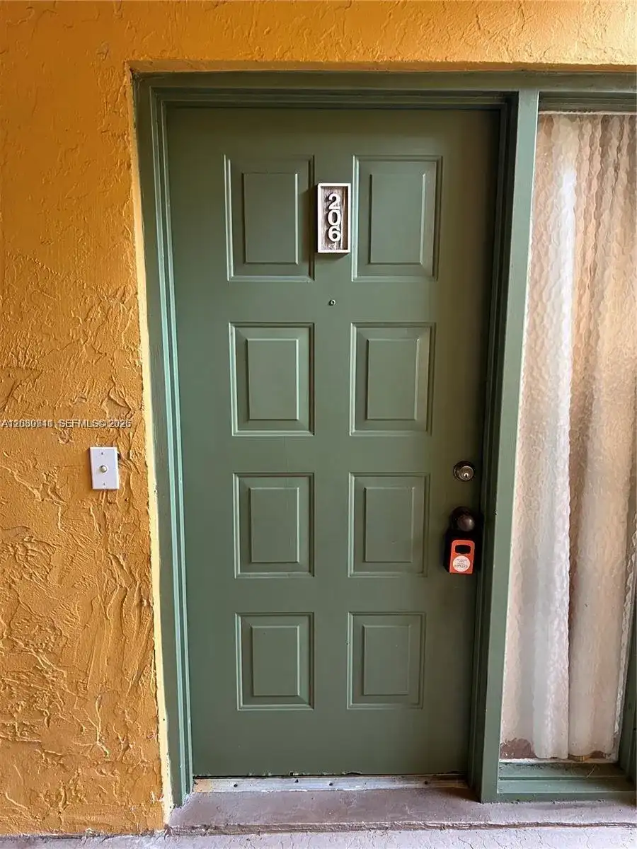 3858 Coral Tree Cir # 206, Coconut Creek FL 33073 photo 5