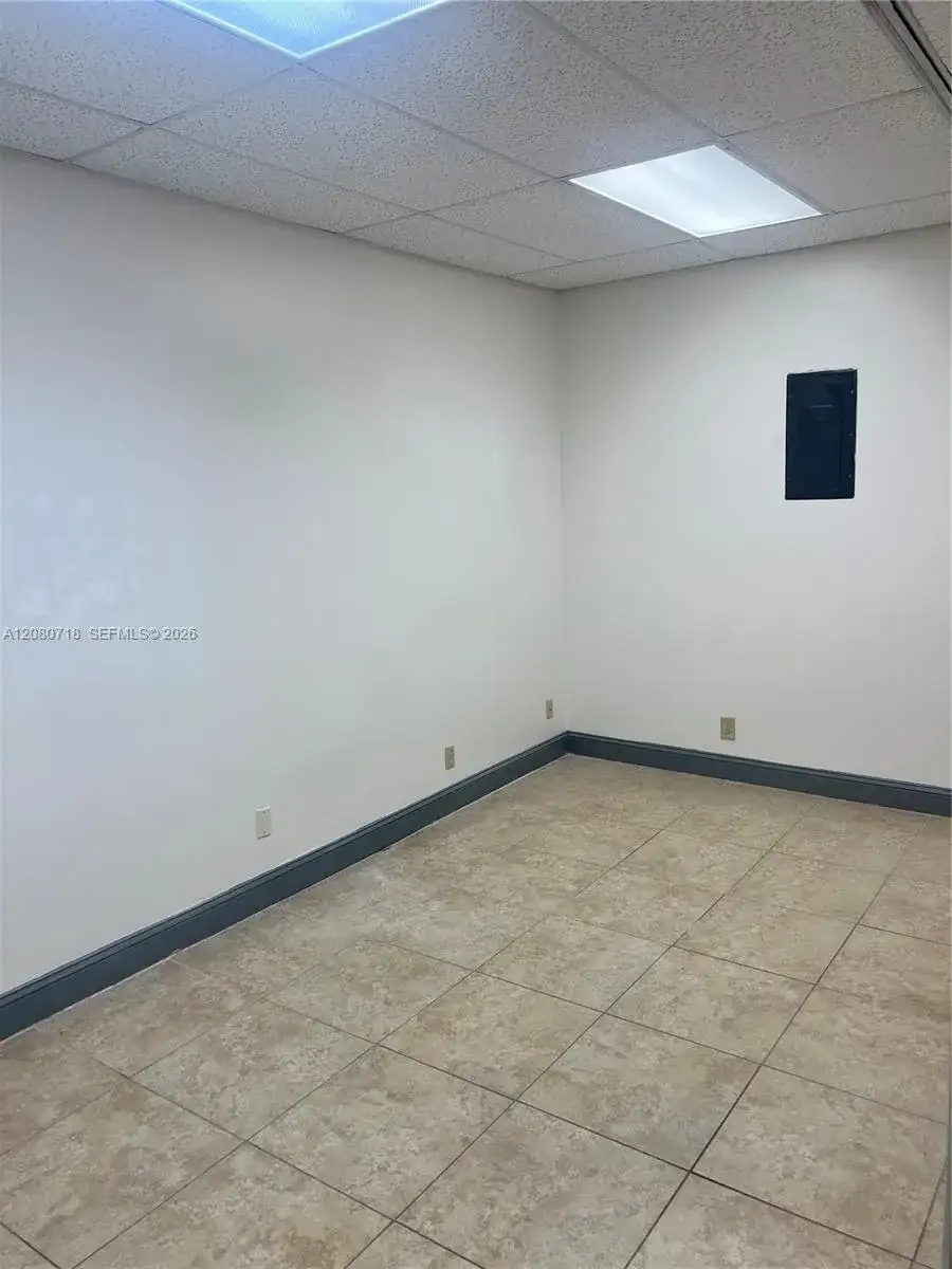 7511 NW 64 St, Tamarac FL 33321 photo 5