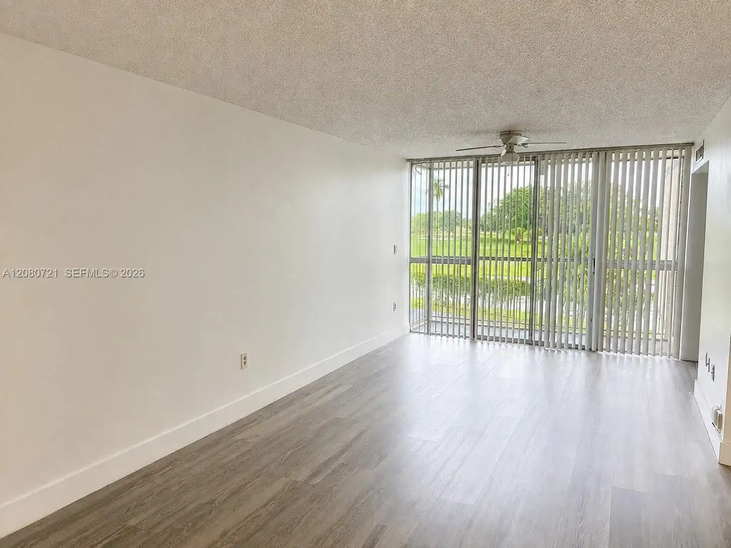 6955 NW 186th St # F205, Hialeah FL 33015