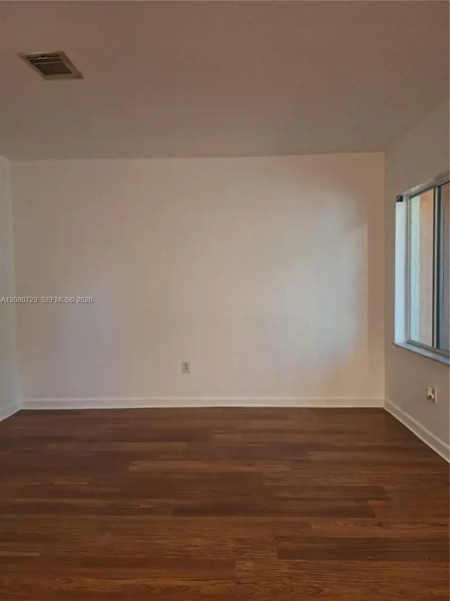 11381 SW 230th Ter, Miami FL 33170 photo 2