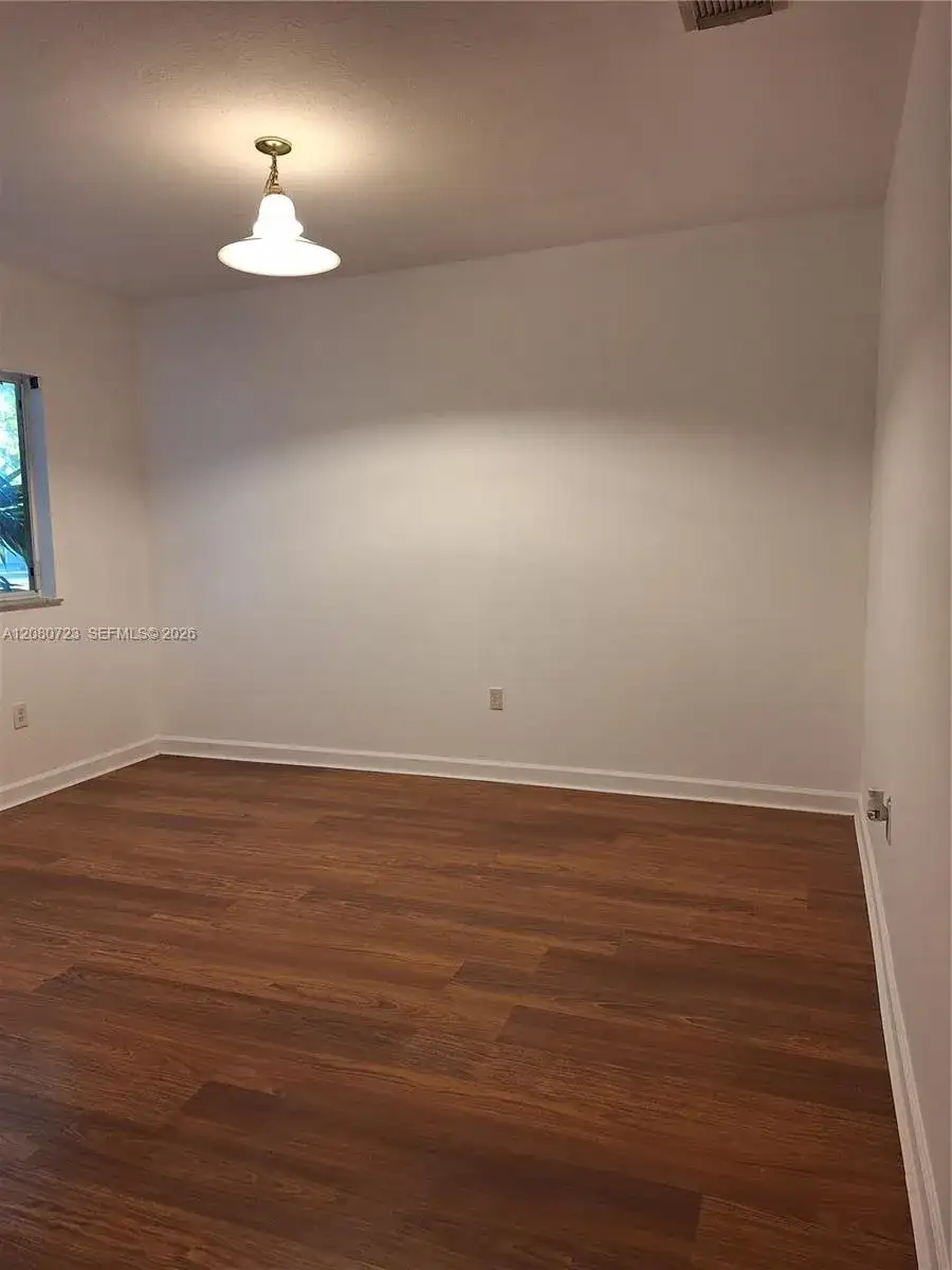 11381 SW 230th Ter, Miami FL 33170 photo 3
