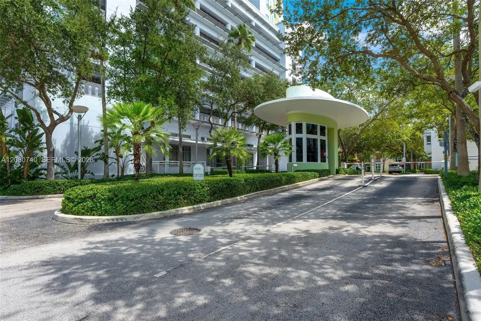 6103 Aqua Ave # 702, Miami Beach FL 33141 photo 3