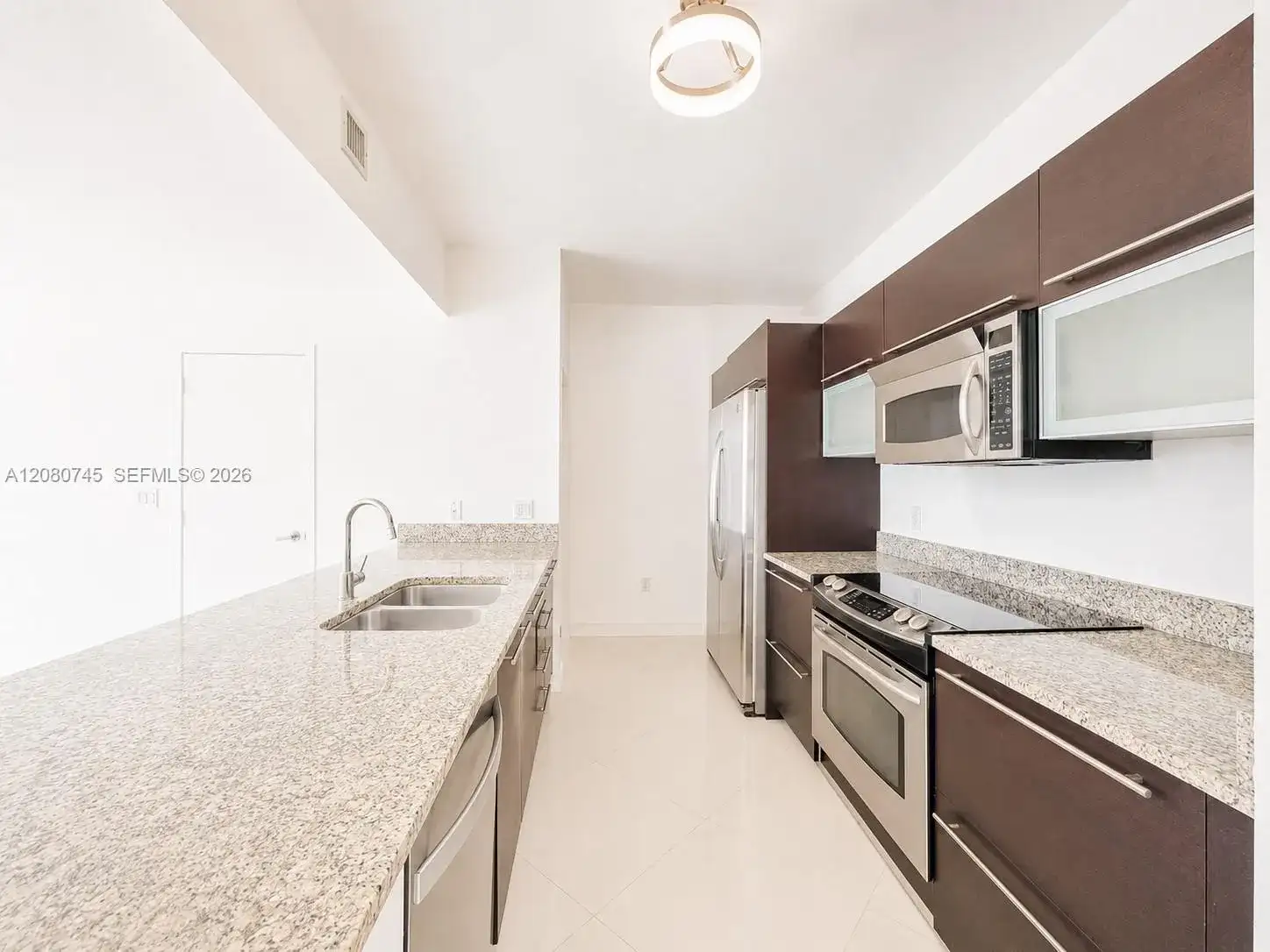 951 Brickell Ave # 2407, Miami FL 33131 photo 3