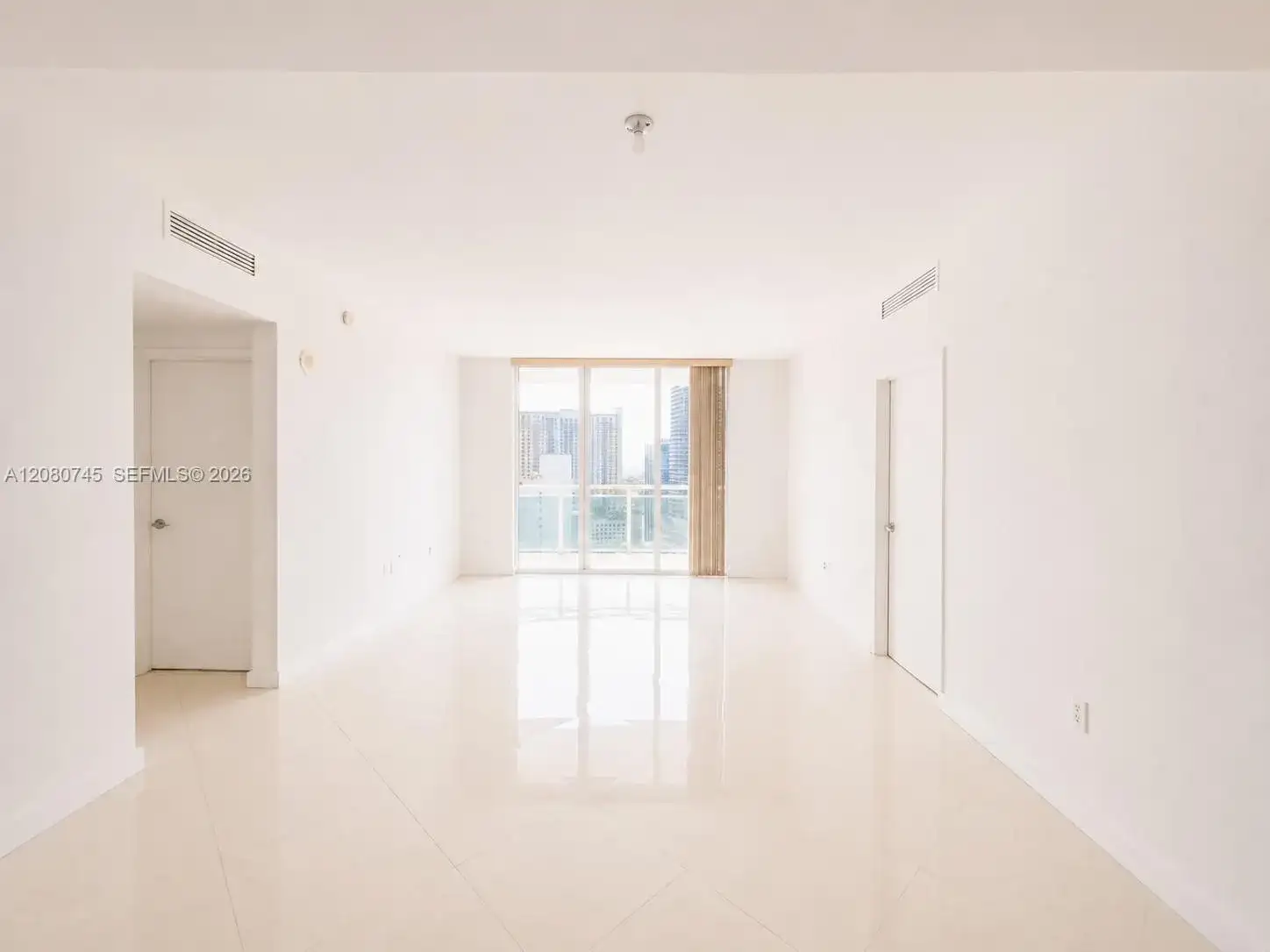 951 Brickell Ave # 2407, Miami FL 33131 photo 5