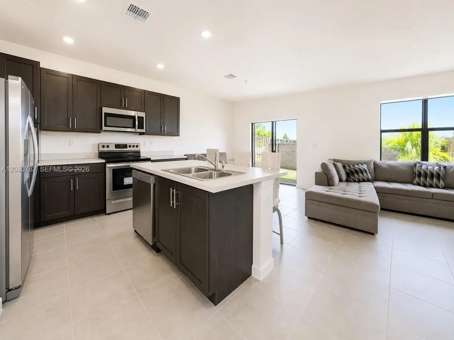 10153 SW 231st Ln, Miami FL 33190 photo 3