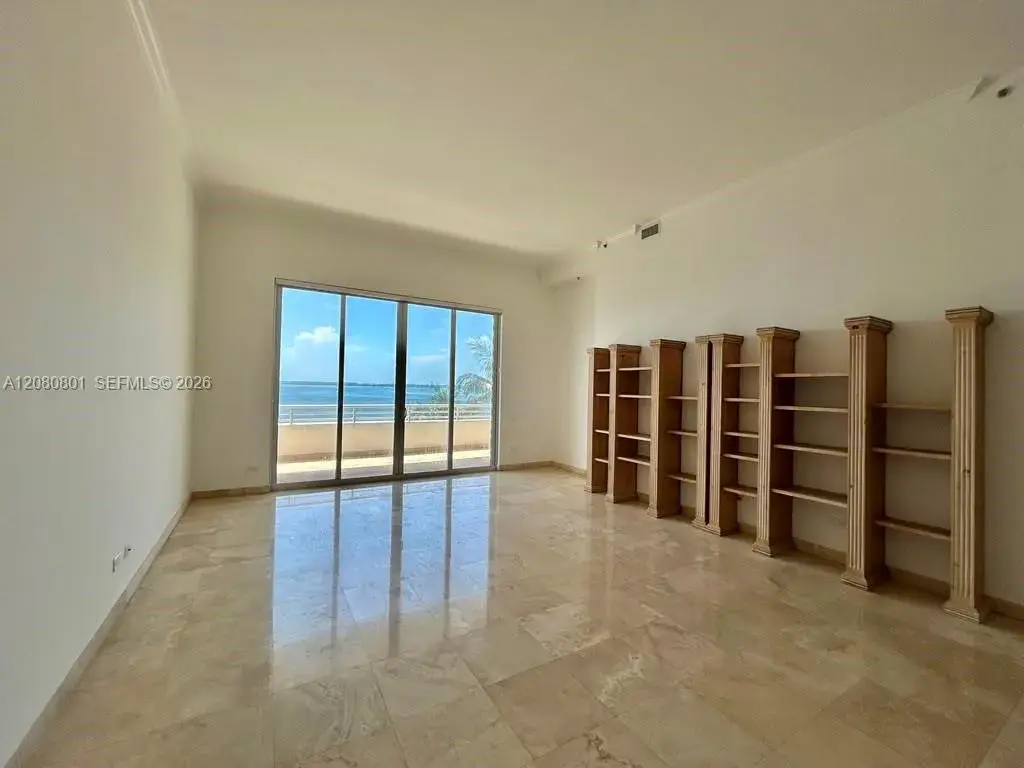 808 Brickell Key Dr # 404, Miami FL 33131