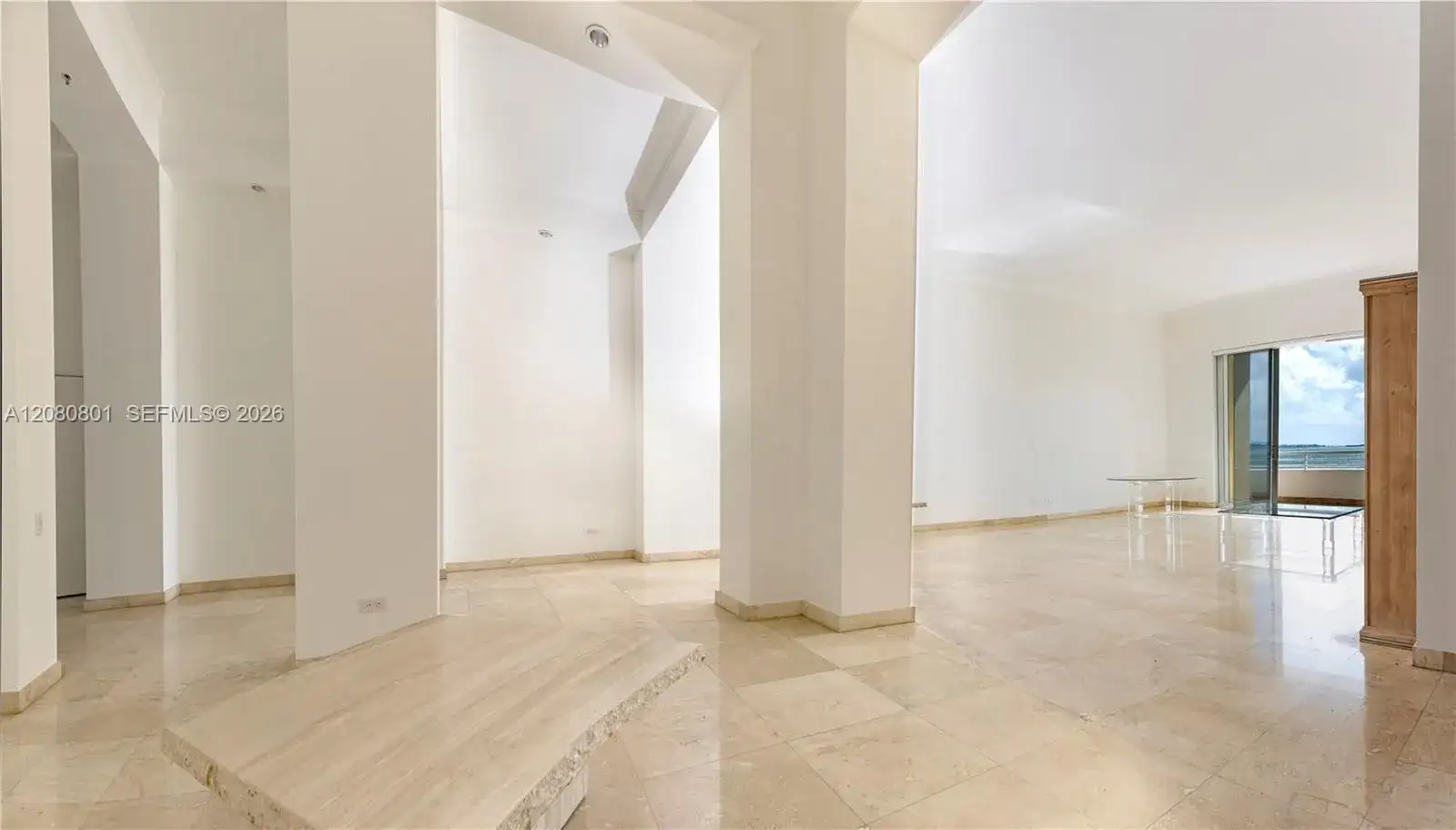 808 Brickell Key Dr # 404, Miami FL 33131 photo 4