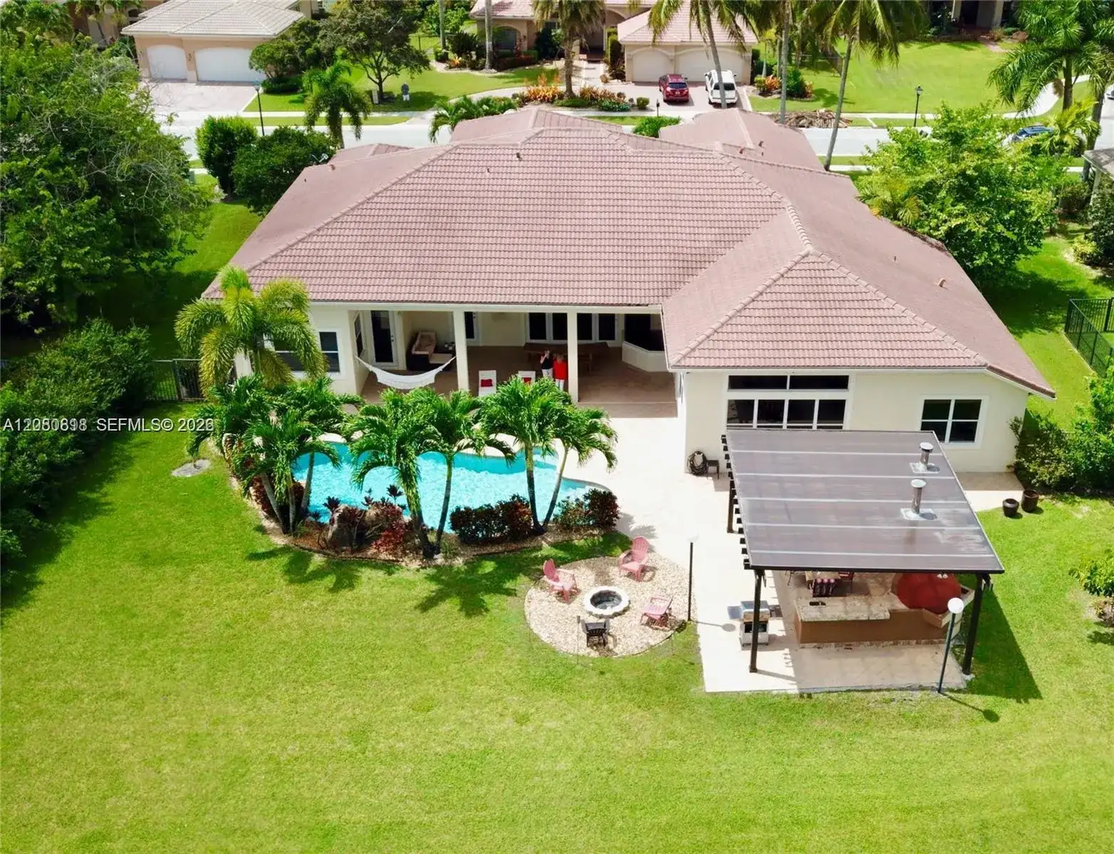 15317 SW 35th St, Davie FL 33331 photo 2