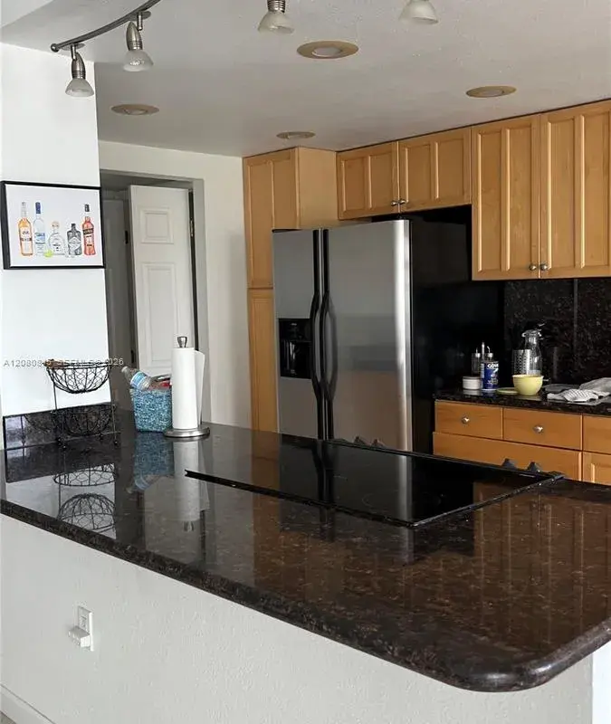 2751 S Ocean Dr # 406S, Hollywood FL 33019