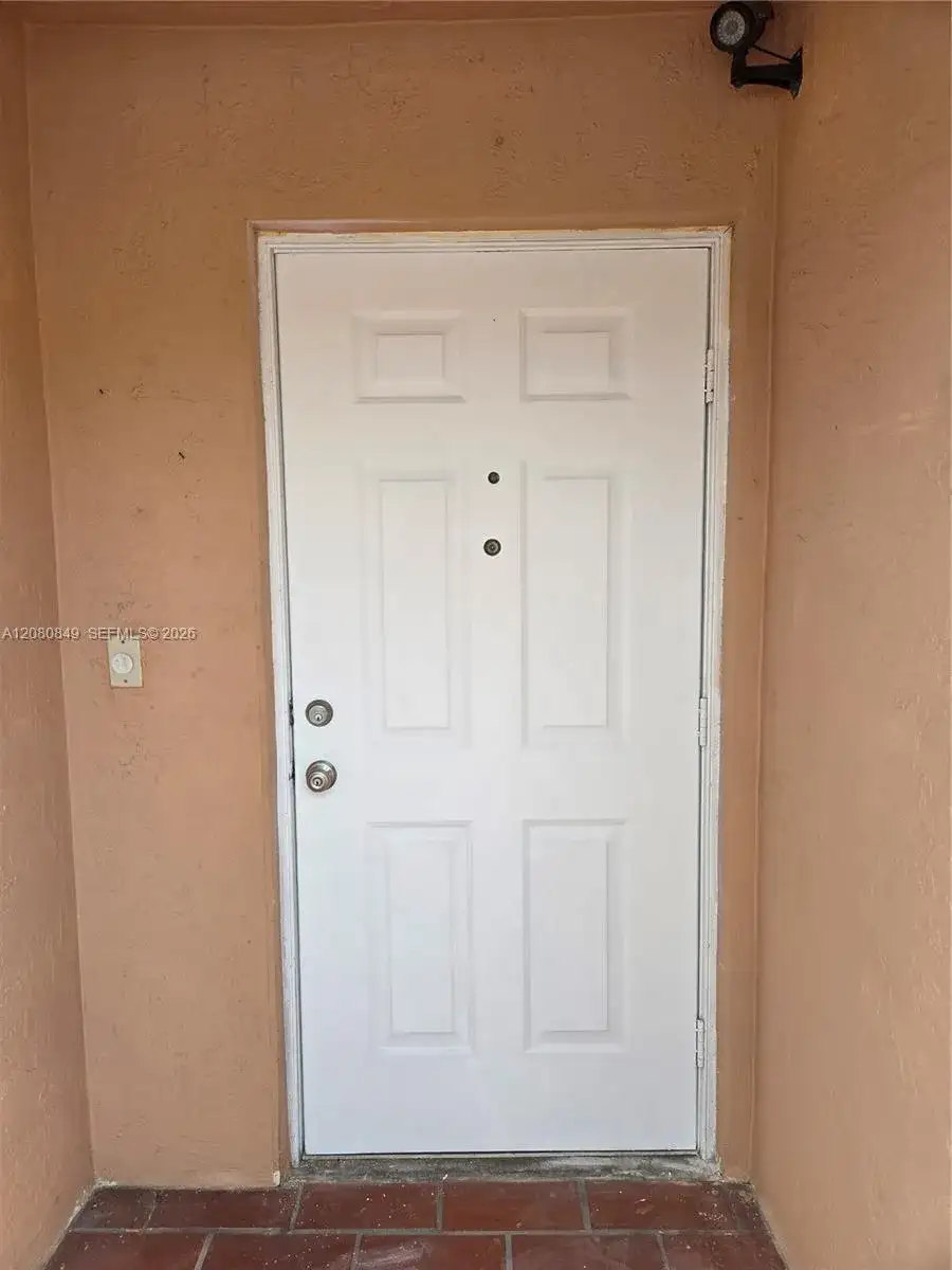 306 NW 114th Ave # 101, Sweetwater FL 33172 photo 4