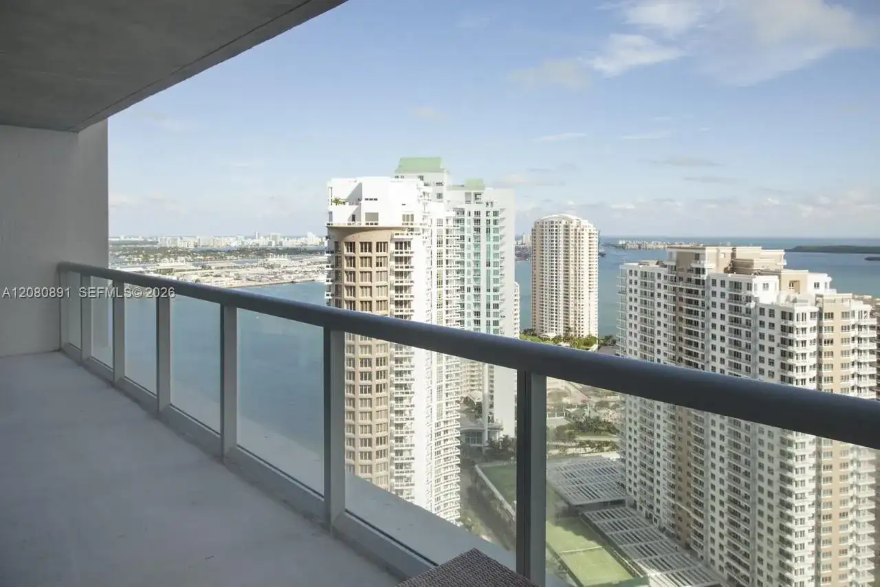 475 Brickell Ave # 3507, Miami FL 33131 photo 2