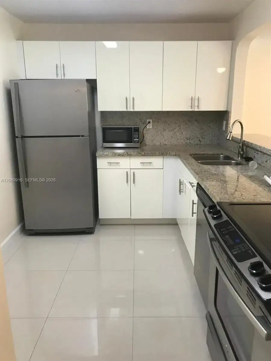 8025 SW 107th Ave # 123, Miami FL 33173 photo 2