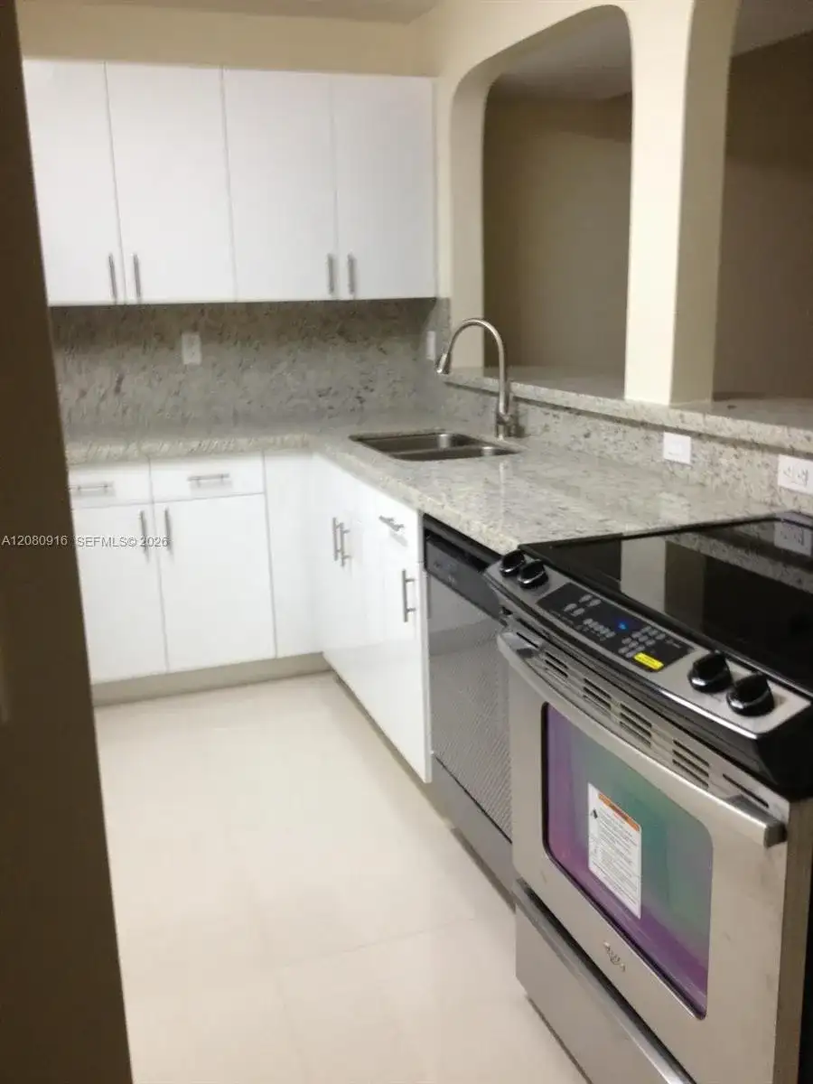 8025 SW 107th Ave # 123, Miami FL 33173 photo 3